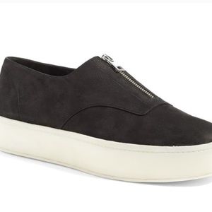 NWT Vince Warner Black Shoes